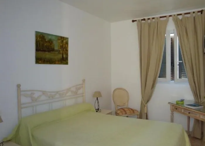 索尔埃迈尔酒店 招待所 加莱里亚